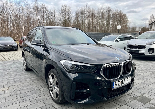 BMW X1 cena 148800 przebieg: 63000, rok produkcji 2021 z Wolbrom małe 277